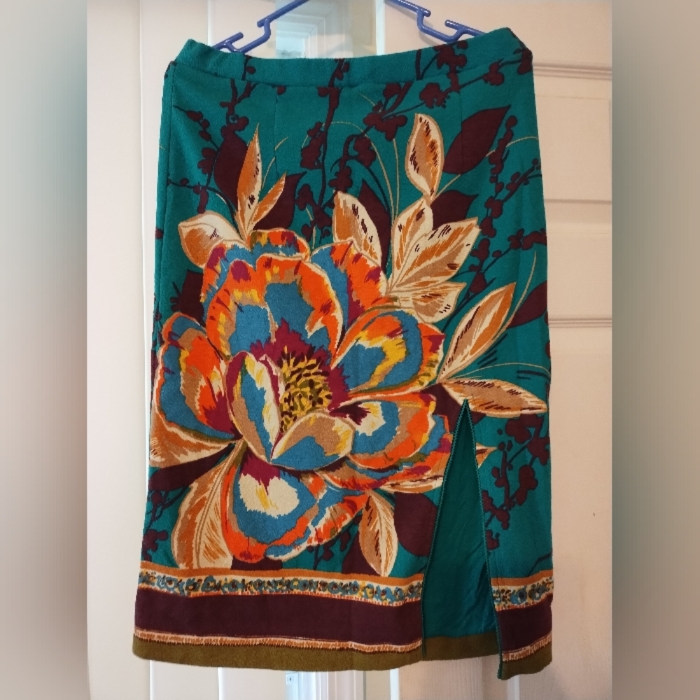 Maeve By Anthropologie Pencil Skirt Size Large Stunning Bold Floral Pattern